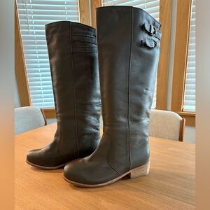 Classic Tall Black Leather Heeled Boots